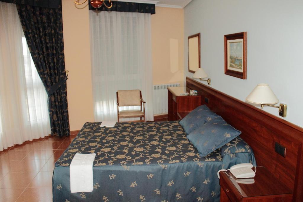 Hostal Castilla Benavente Δωμάτιο φωτογραφία